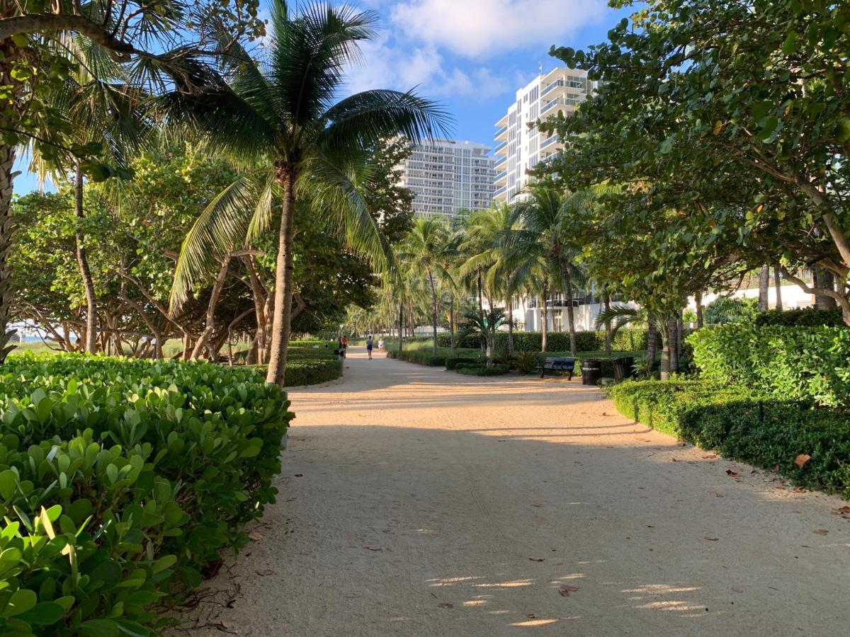 Biscayne Garden'S Studio Golden Glades Exterior foto